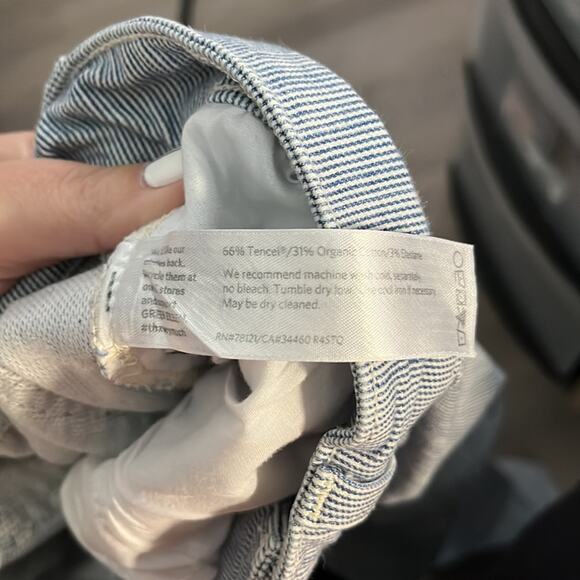 Eileen Fisher Striped Slim Boyfriend Fit Tapered Leg Size 8 - Picture 9 of 9